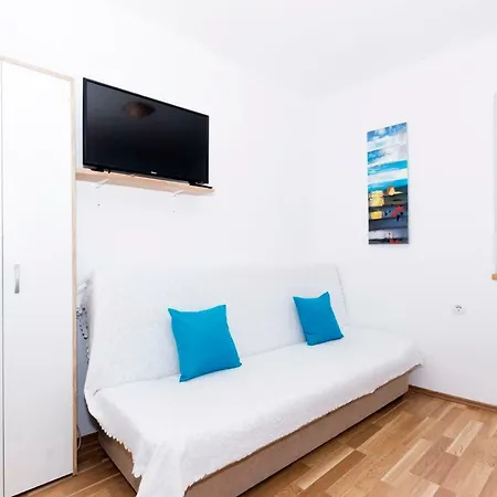Aida Downtown Apartment *